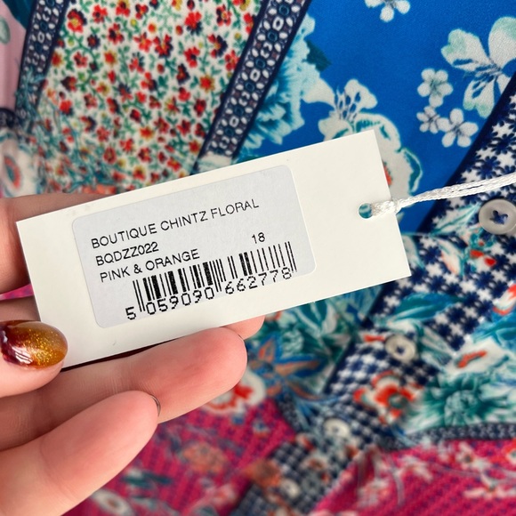 Hawkes & Curtis Paisley Pattern Fitted Satin Blouse - Picture 3 of 7